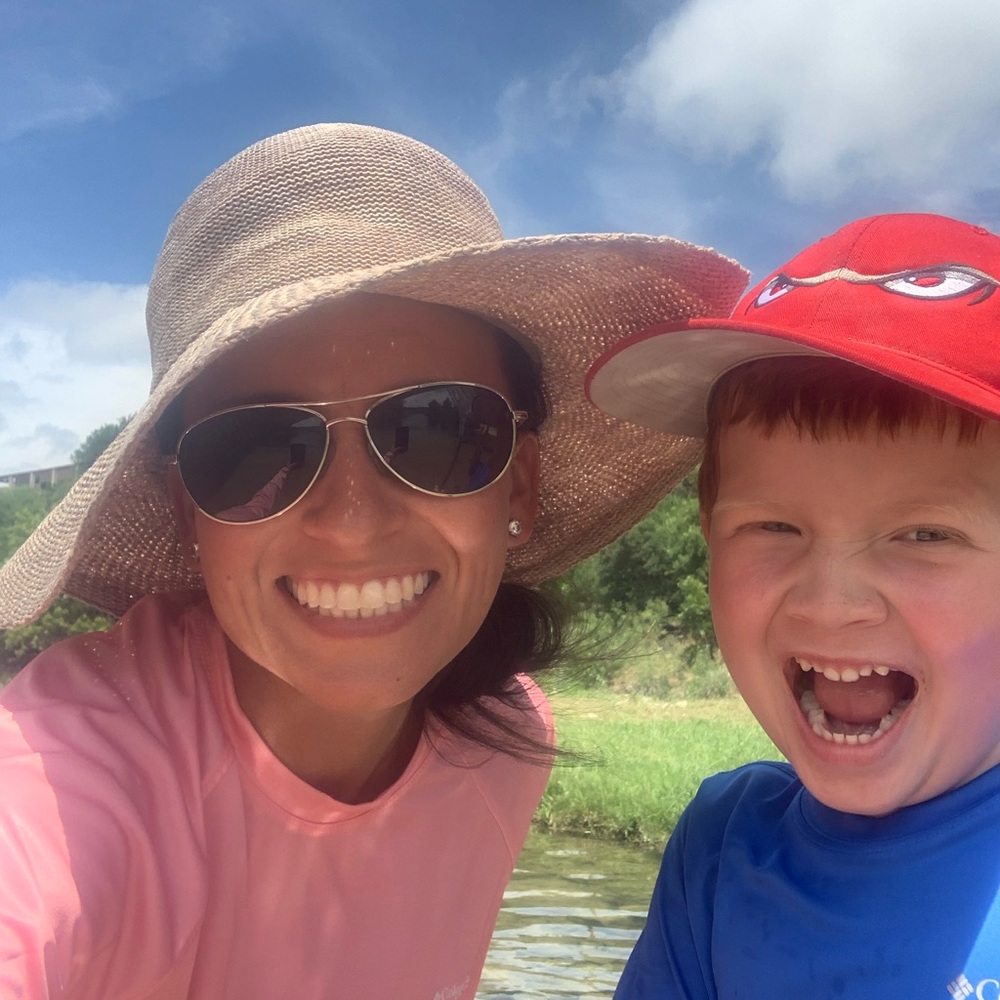 Meet your Posher, Tiffany